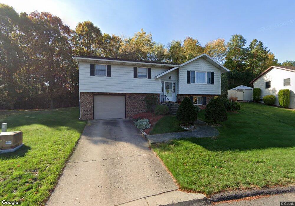 8 Marion Cir, Olyphant, PA 18447 - photo 1