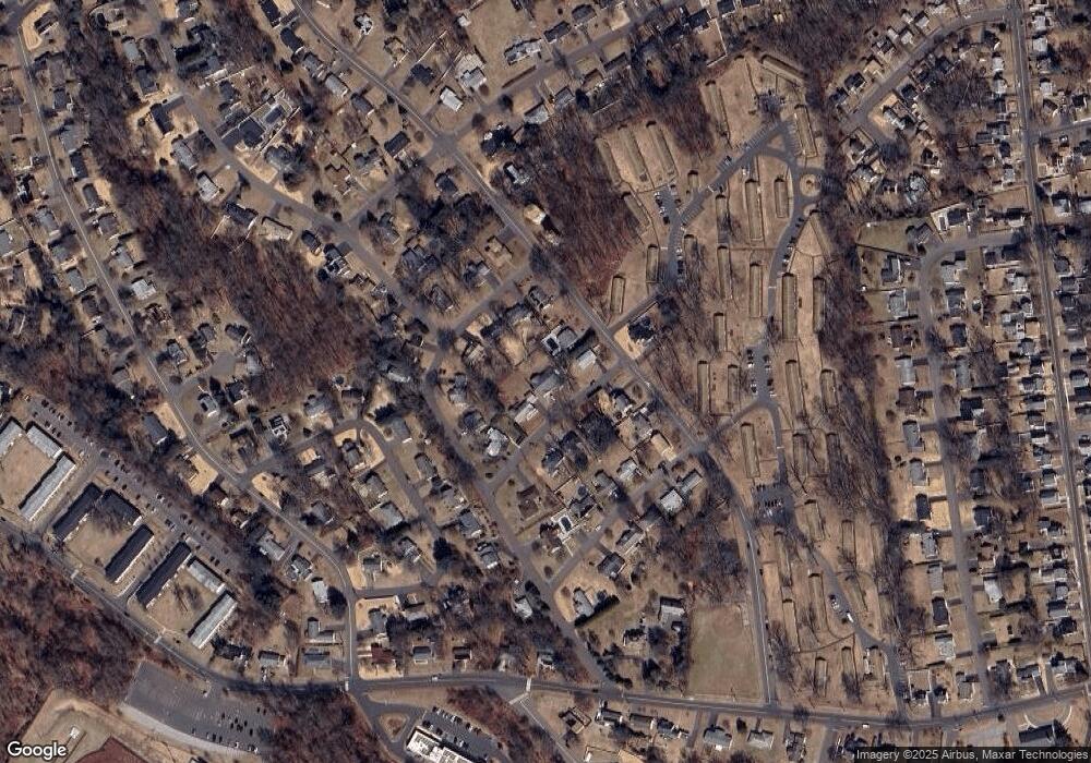 15 Pierce Ln, Naugatuck, CT 06770 - photo 1