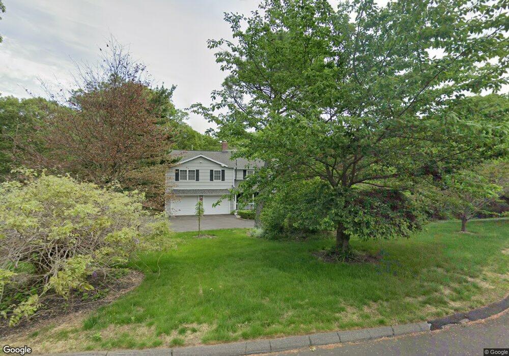 23 Fawn Cir, Trumbull, CT 06611 - photo 1