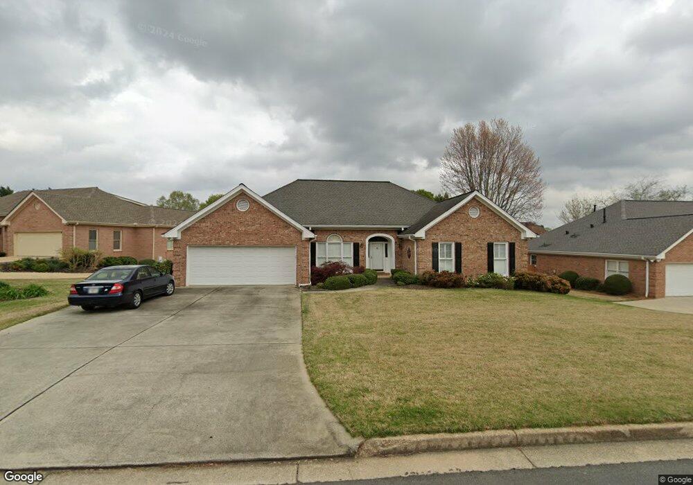 935 Knoll Crest Ct, Alpharetta, GA 30004 - photo 1