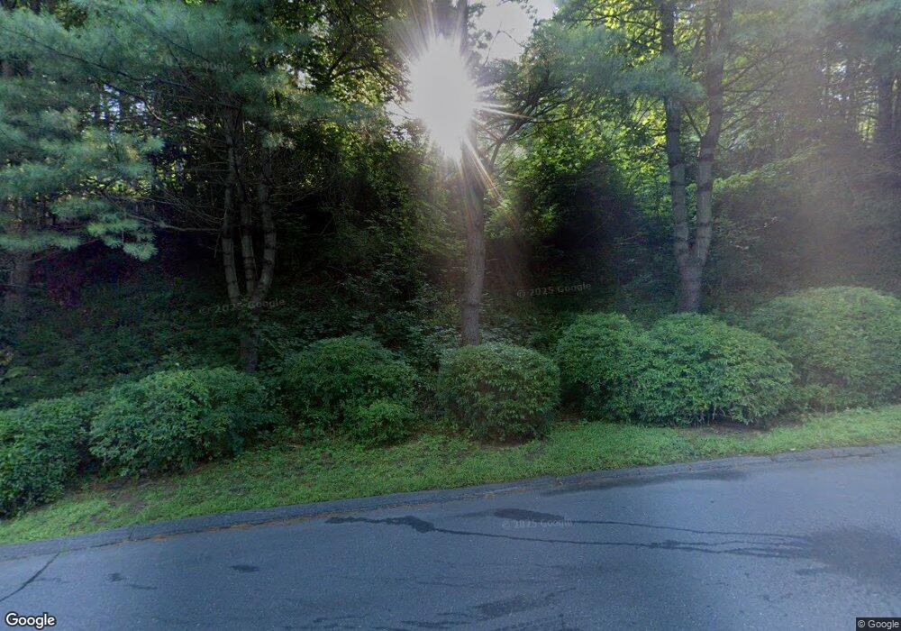 2 Talcott Mountain Rd, Simsbury, CT 06070 - photo 1