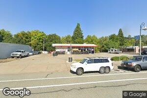 658 N Market St, Redding, CA 96003