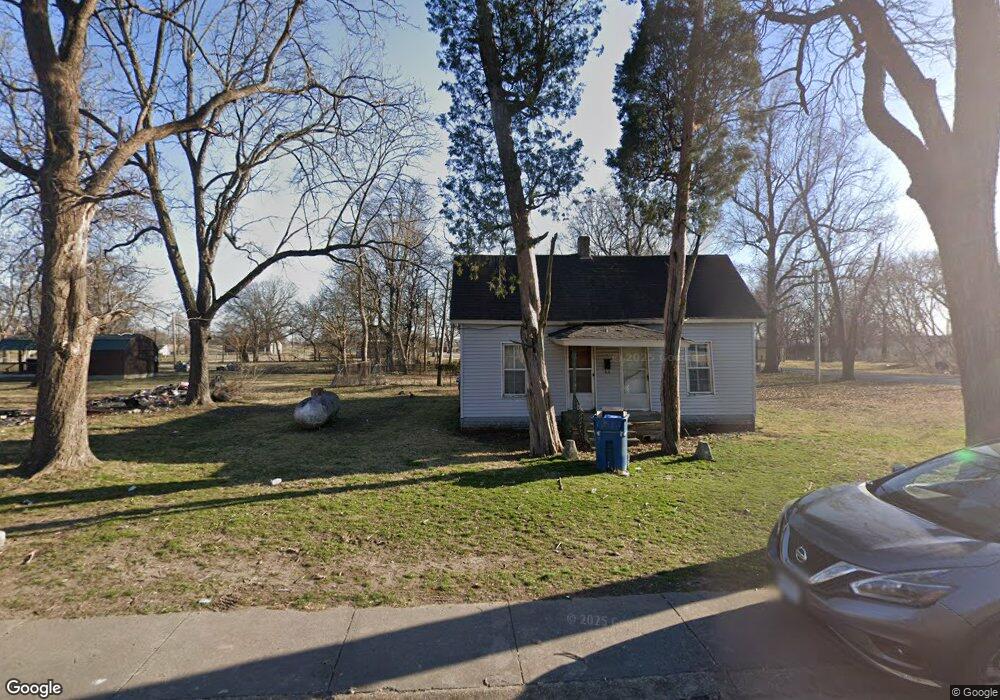 308 Riley St, New Madrid, MO 63869 - photo 1