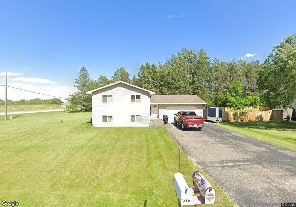703 Garden Dr SW, Alexandria, MN 56308 - photo 1