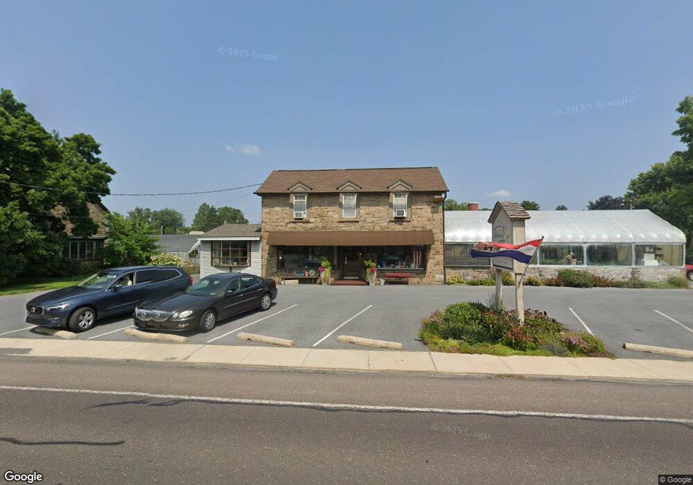 15 W Main St, Leola, PA 17540 - photo 1