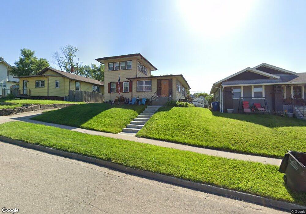 3107 4th St, Des Moines, IA 50313 - photo 1