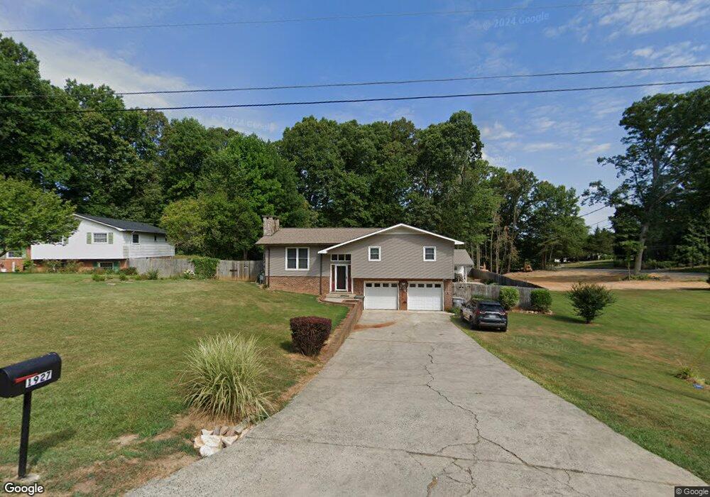 1927 Cedar Rd, Asheboro, NC 27203 - photo 1