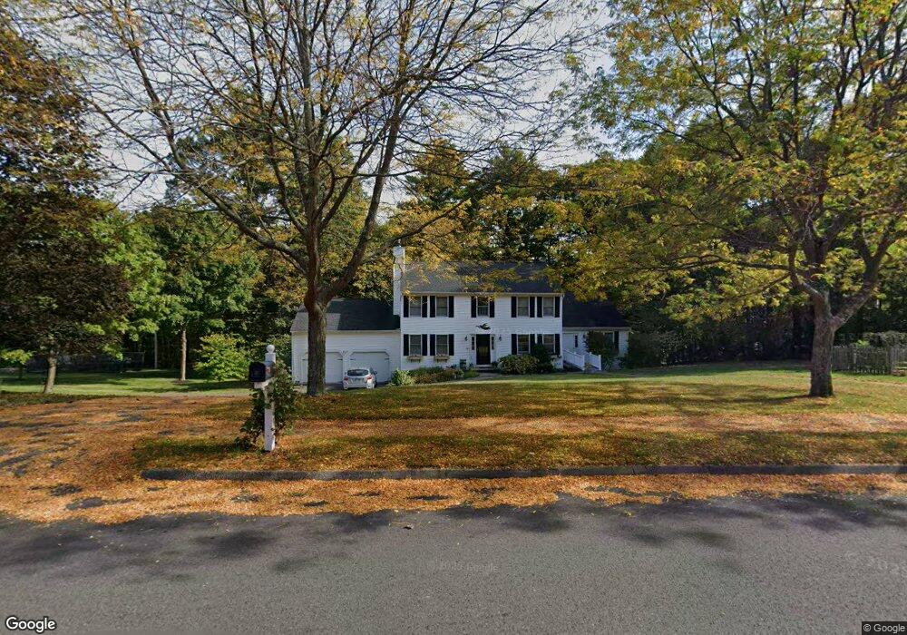 43 Laurel Dr, Hudson, MA 01749 - photo 1