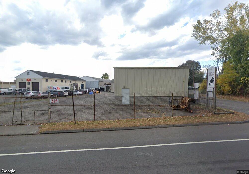 215 Newfield Ave, Hartford, CT 06106 - photo 1