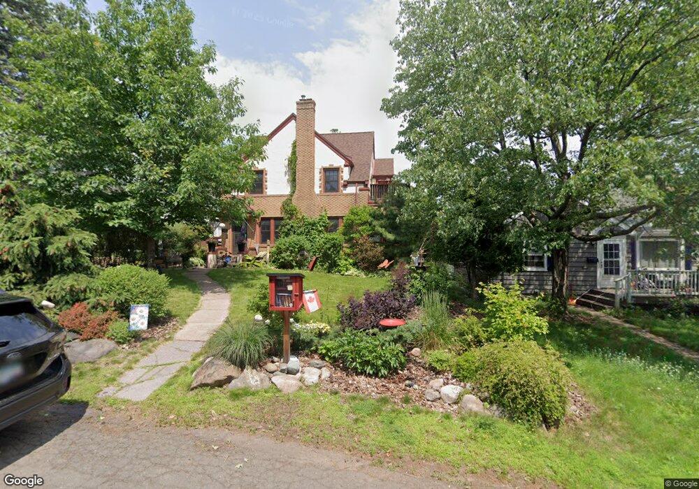 1132 Chester Park Dr, Duluth, MN 55812 - photo 1