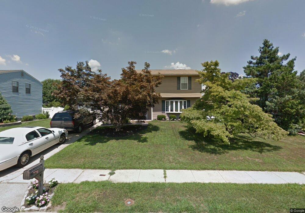 404 Sheffield Ct, Runnemede, NJ 08078 - photo 1