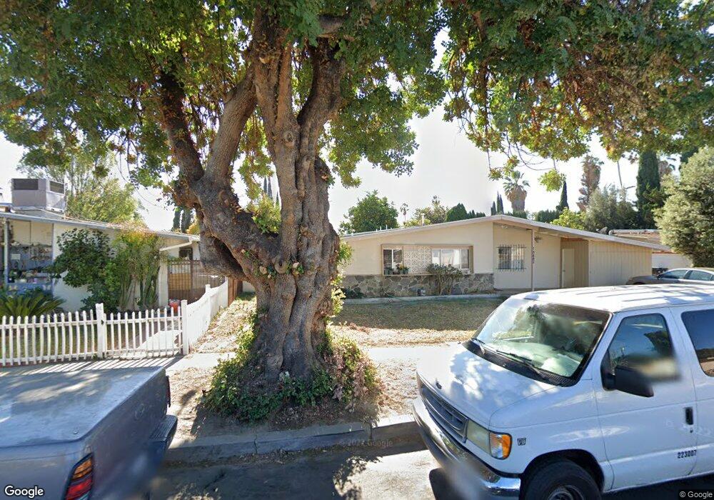 19442 Hemmingway St, Reseda, CA 91335 - photo 1