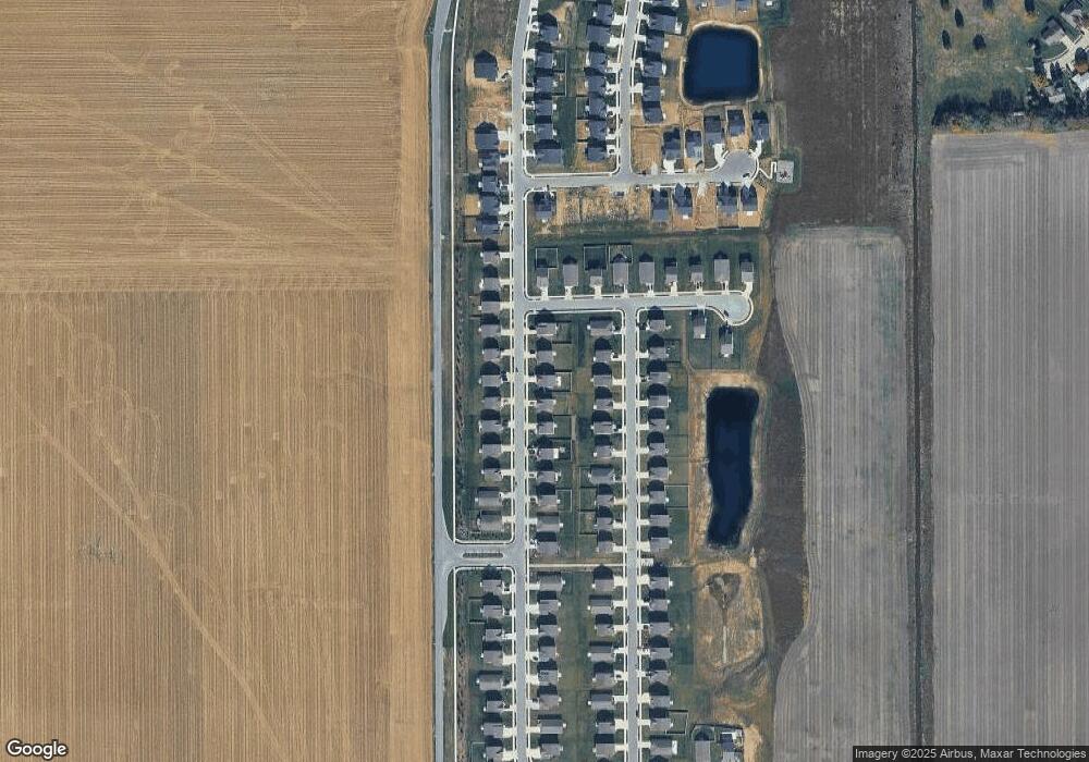 407 Bluestem Ln, Whiteland, IN 46184 - photo 1