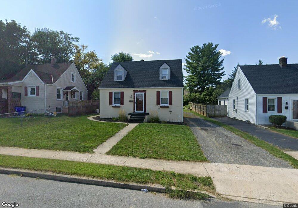 1037 Fairview Rd, Hagerstown, MD 21742 - photo 1