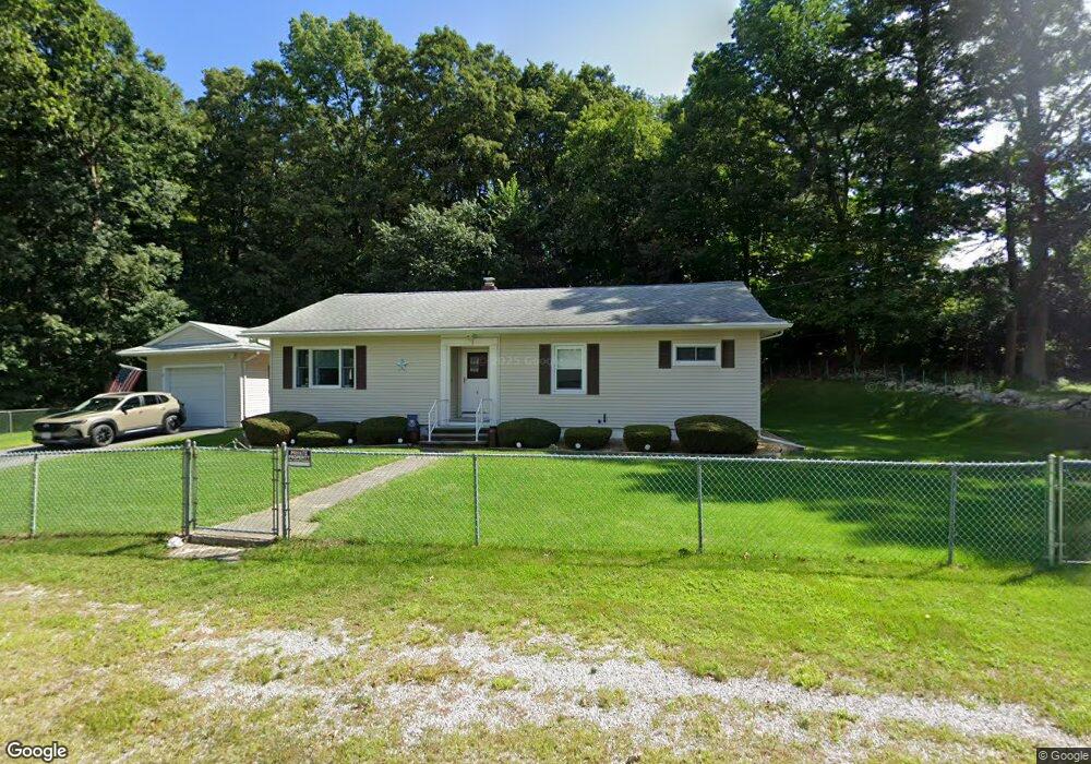 4 Edward St, Webster, MA 01570 - photo 1