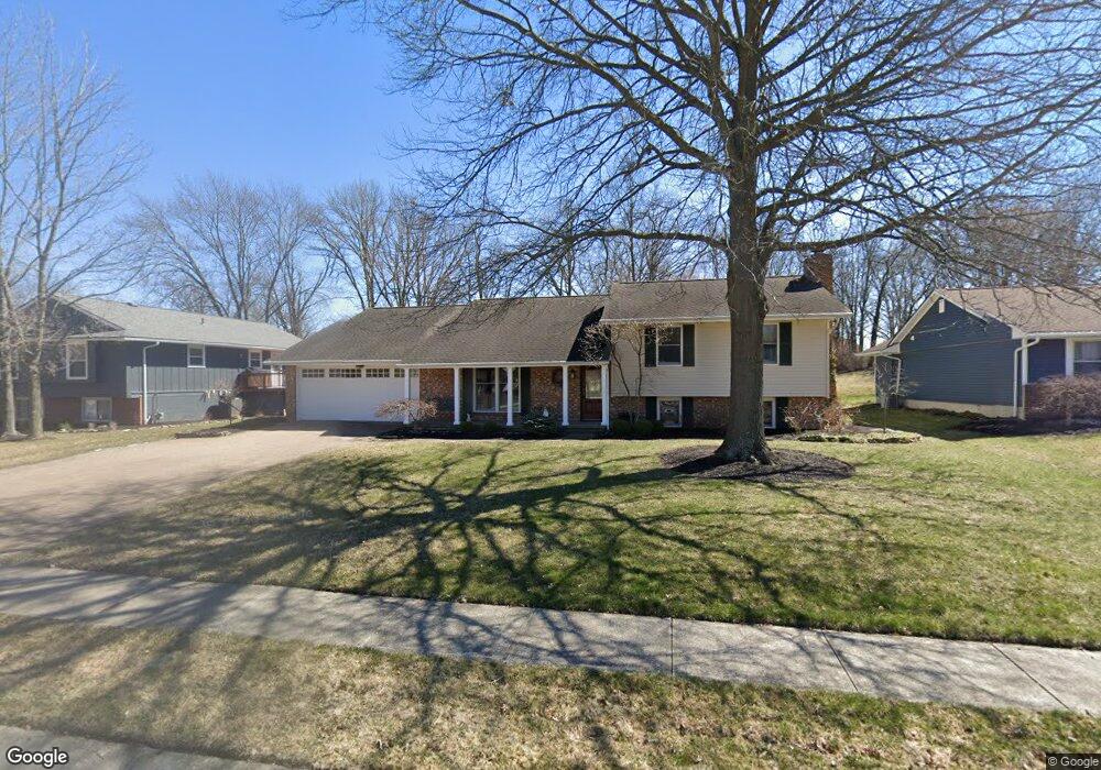 886 Hickory Dr, Marysville, OH 43040 - photo 1