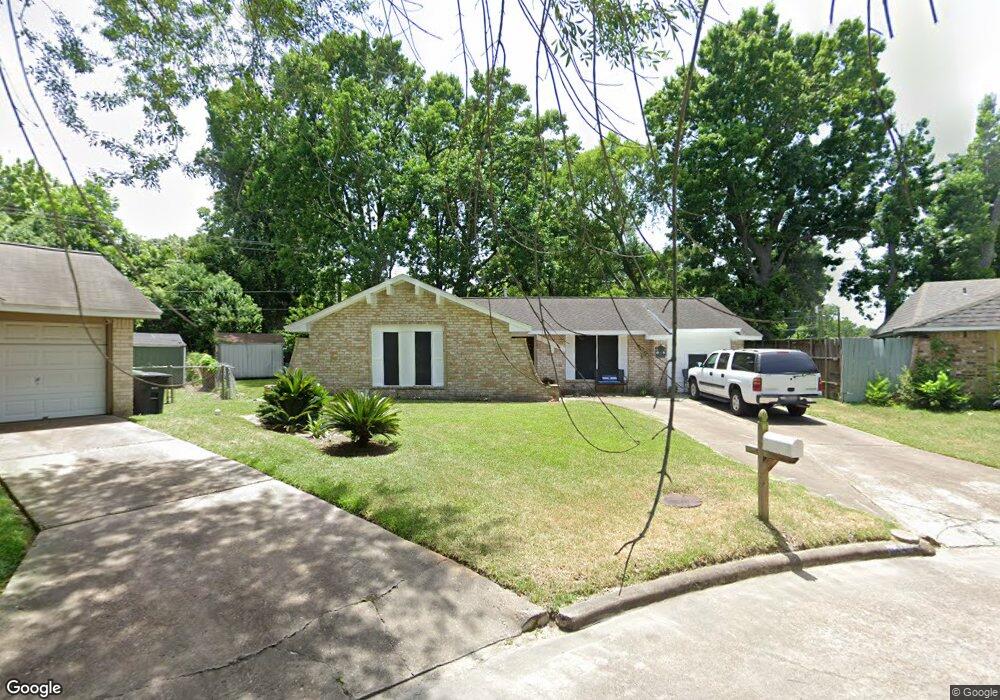 8207 Ponnel Ln, Houston, TX 77088 - photo 1
