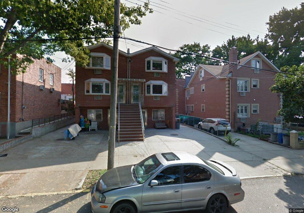16108 43rd Ave unit 2 & 3, Flushing, NY 11358 - photo 1