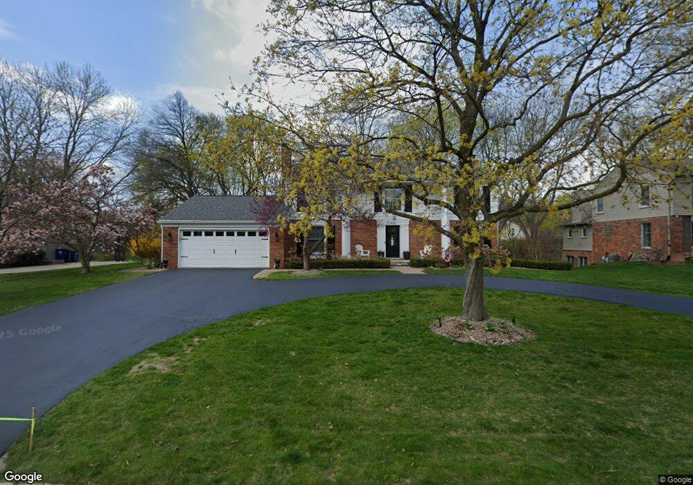 858 Shady Hollow Cir, Bloomfield Hills, MI 48304 - photo 1