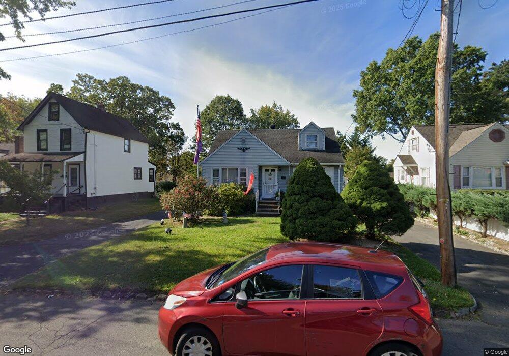 251 Jefferson Ave, North Plainfield, NJ 07060 - photo 1