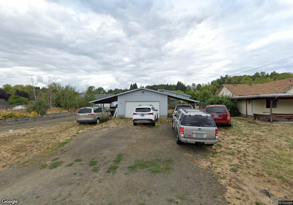 872 N 12th St, Philomath, OR 97370 - photo 1