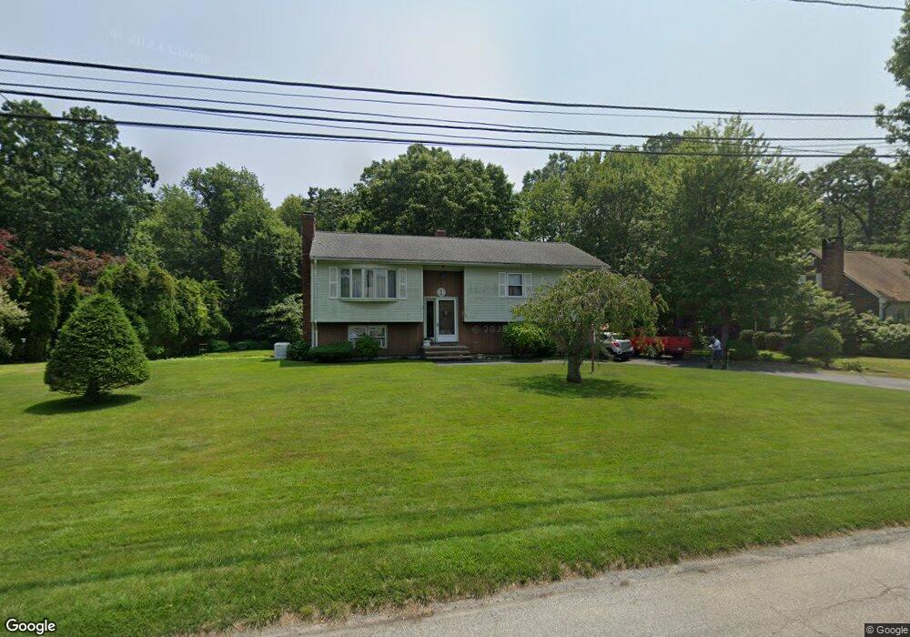 54 Woodlawn Ave, Bristol, RI 02809 - photo 1