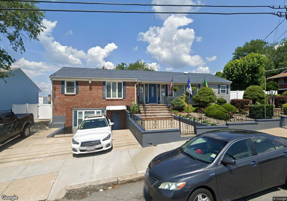 328 Charles St, Fall River, MA 02724 - photo 1