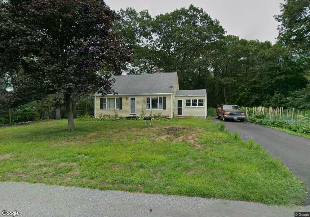 209 Metcalf Rd, North Attleboro, MA 02760 - photo 1