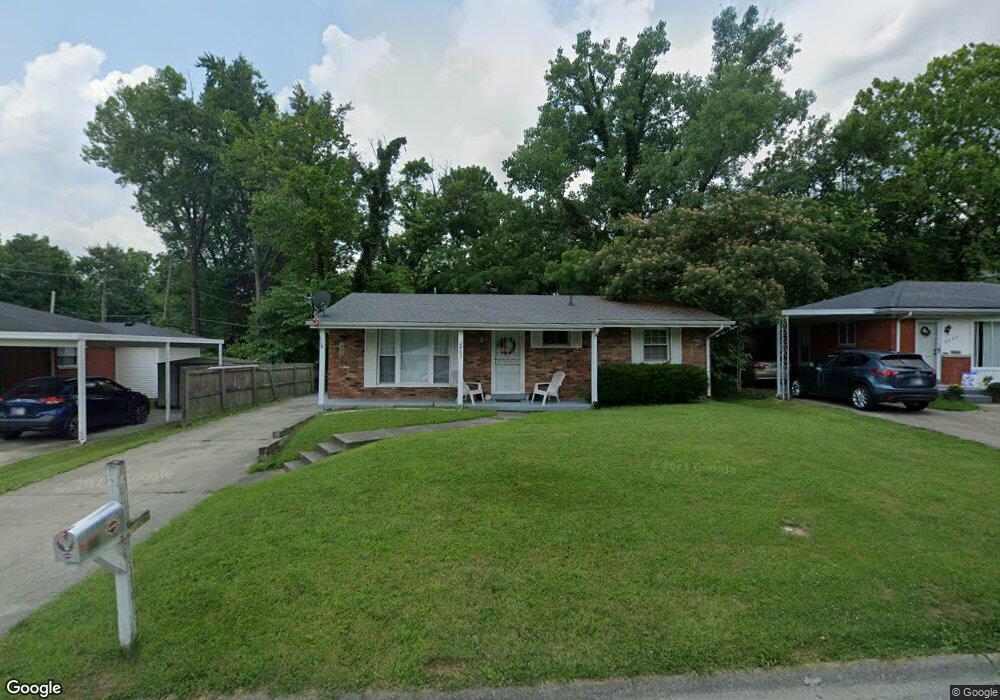 2403 Zurschmeide Dr, New Albany, IN 47150 - photo 1