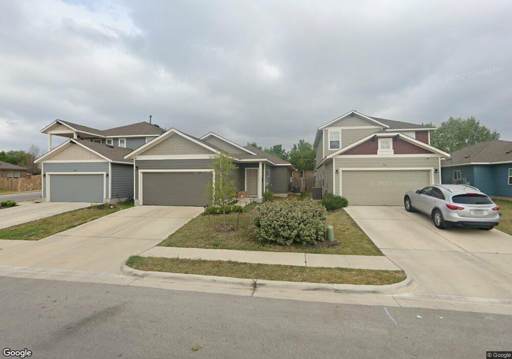 909 Stampede Rd, San Marcos, TX 78666 - photo 1