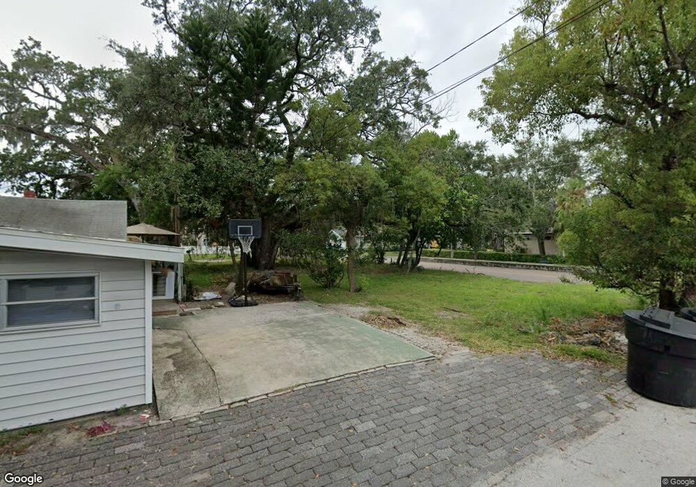 1050 9th Ave N, Saint Petersburg, FL 33705 - photo 1