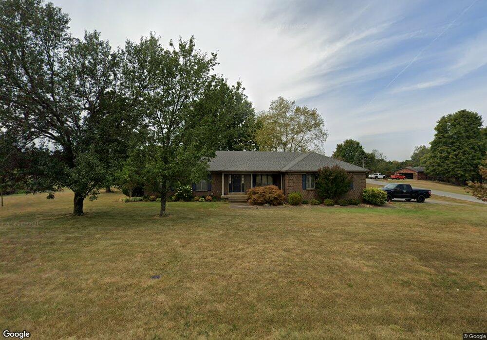 353 Cammi Dr, Shepherdsville, KY 40165 - photo 1