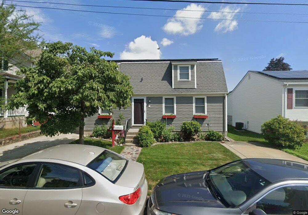 16 Meadow Ave, Cumberland, RI 02864 - photo 1