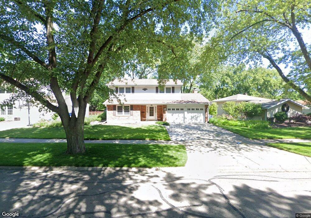 21 Sylvia Ln, Naperville, IL 60540 - photo 1