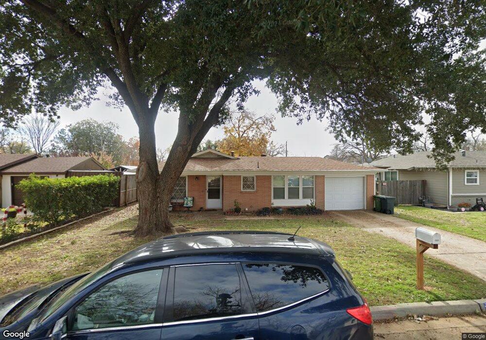 741 Ruth Ln, Hurst, TX 76053 - photo 1