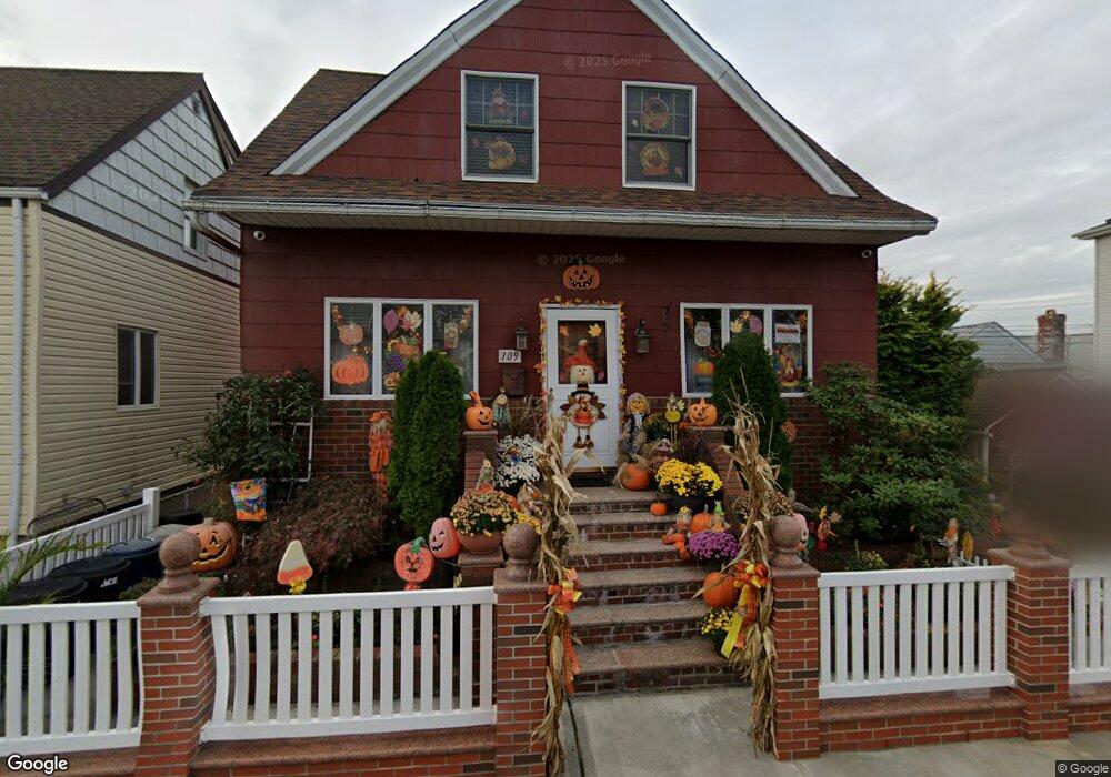 109 Aster Ct, Brooklyn, NY 11229 - photo 1