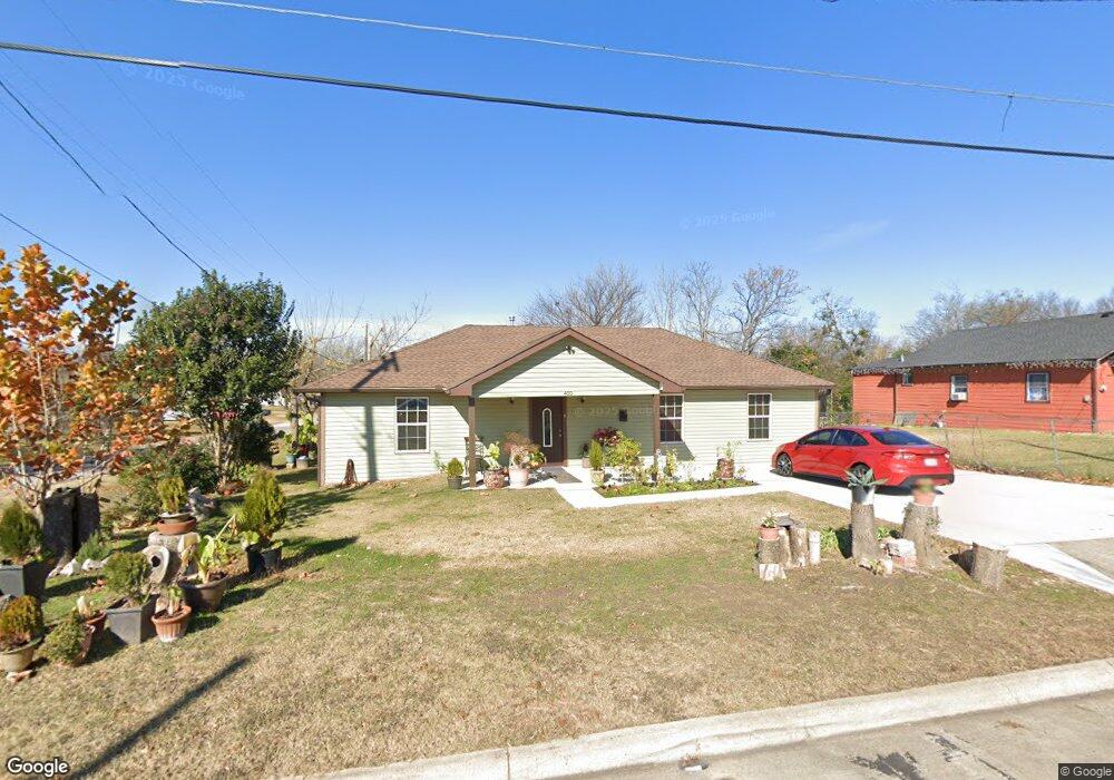 400 E Tyler St, Ennis, TX 75119 - photo 1