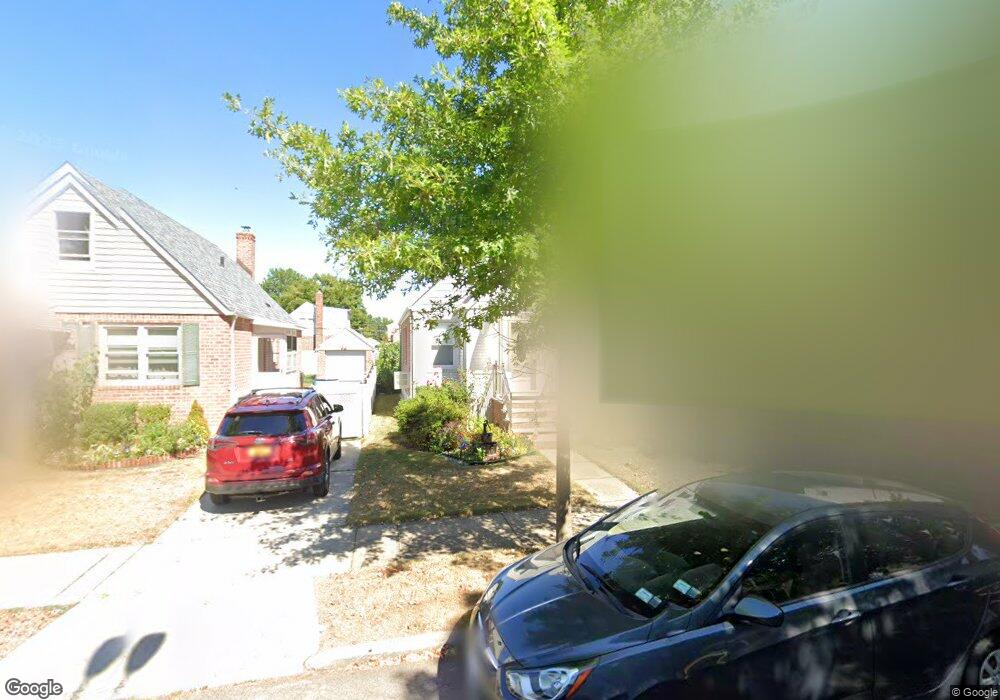 8027 250th St, Bellerose, NY 11426 - photo 1