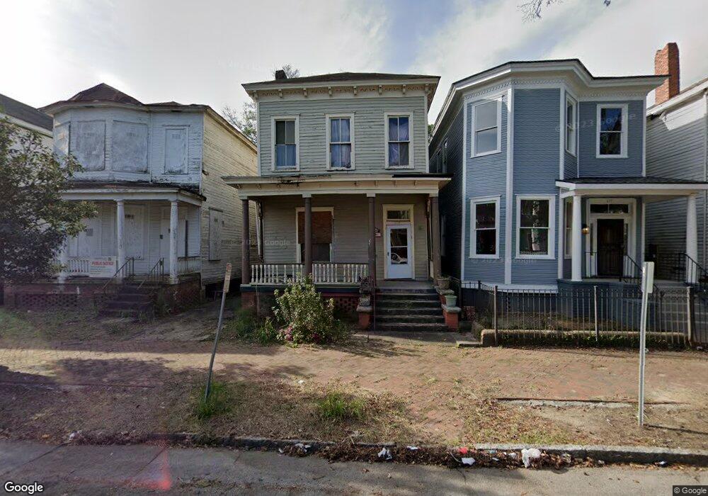 215 W 39th St, Savannah, GA 31401 - photo 1