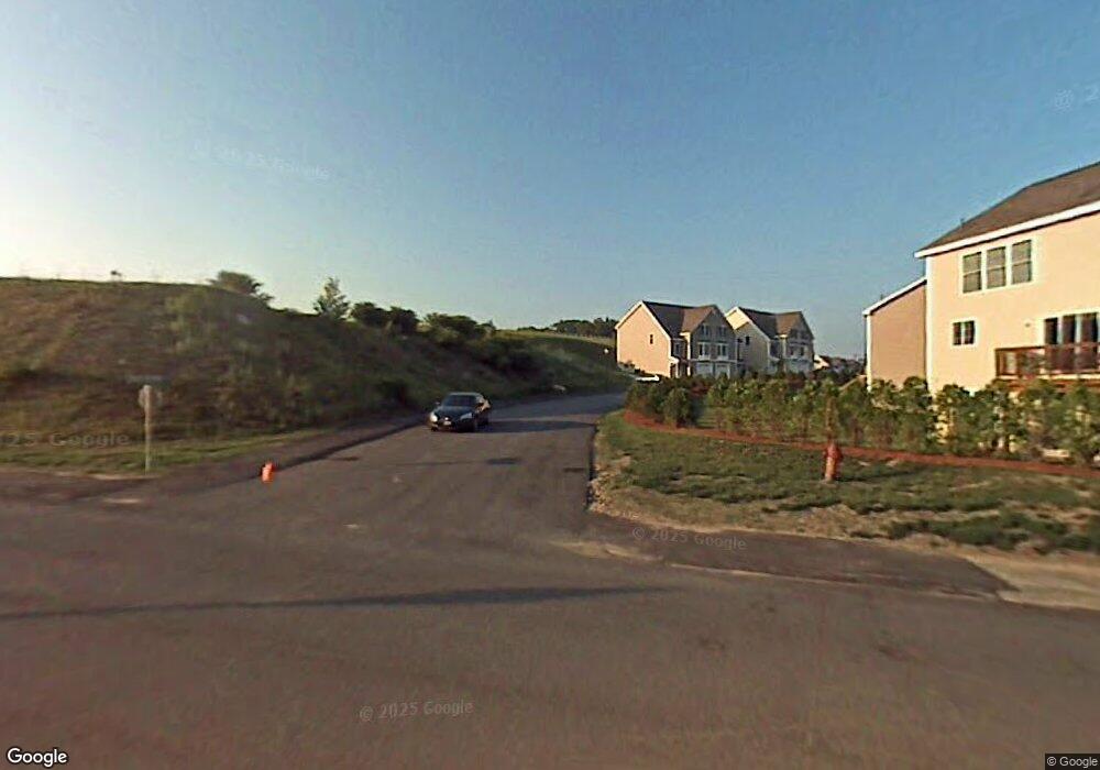 9 Allard Ct unit 9 A, Hudson, NH 03051 - photo 1