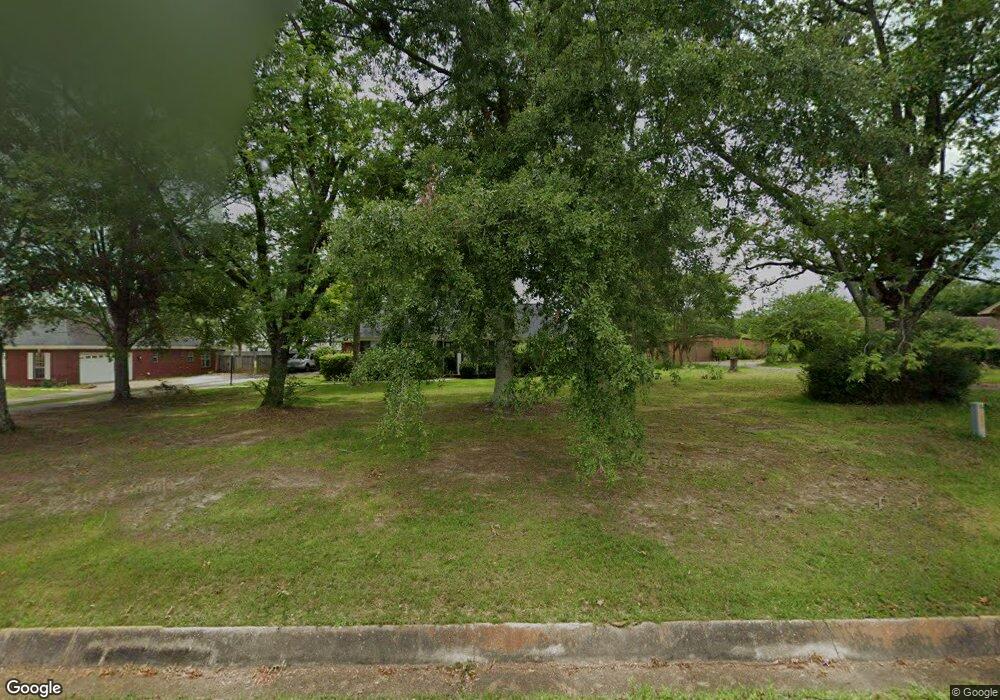 2352 Mcfarland Rd, Mobile, AL 36695 - photo 1