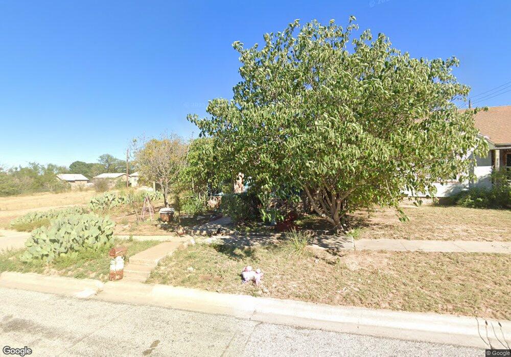 1511 S Main St, Big Spring, TX 79720 - photo 1