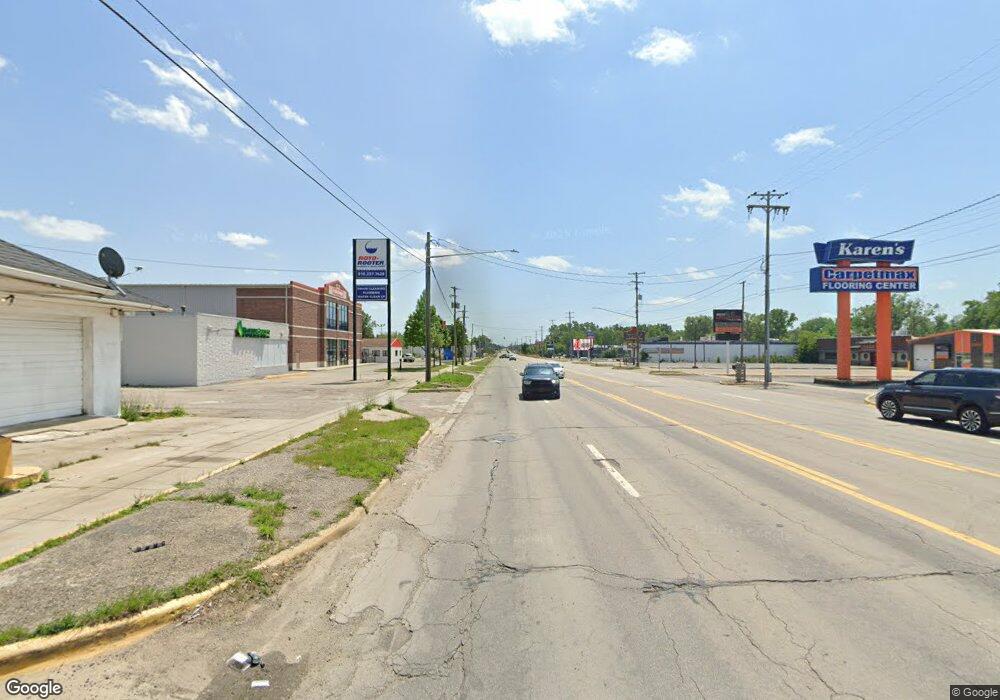 2211 S Dort Hwy, Flint, MI 48507 - photo 1