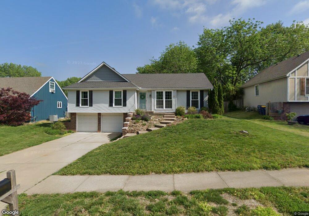 12416 W 101st St, Lenexa, KS 66215 - photo 1