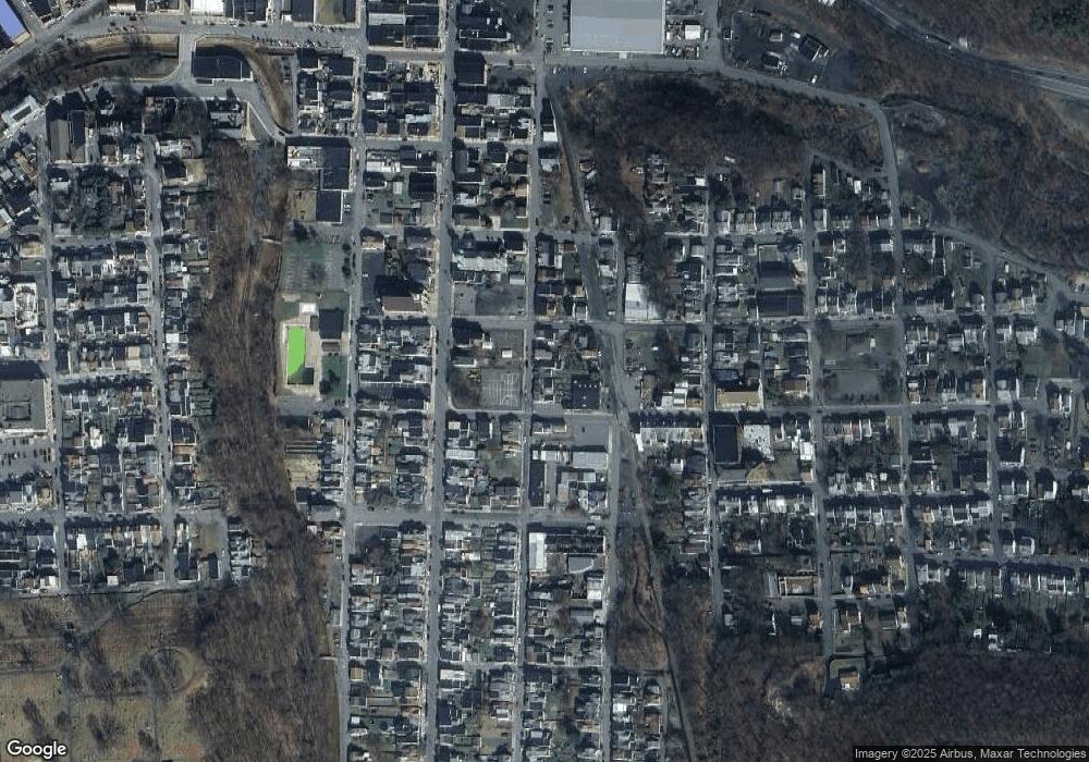 111 N Franklin St, Shamokin, PA 17872 - photo 1