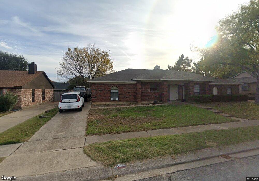 2336 Aquaduct Dr, Bedford, TX 76022 - photo 1