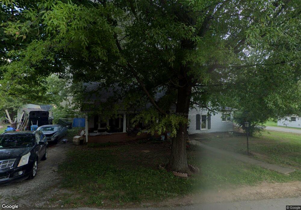 201 N First St, Harrodsburg, KY 40330 - photo 1