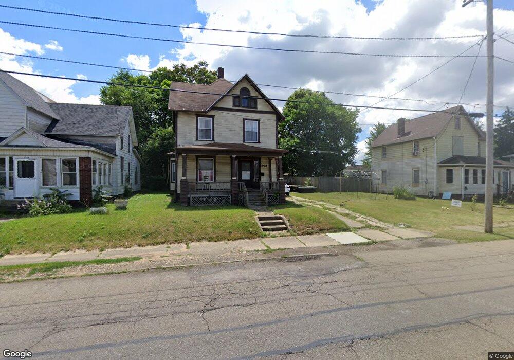 808 Ojays Pkwy NE, Canton, OH 44705 - photo 1