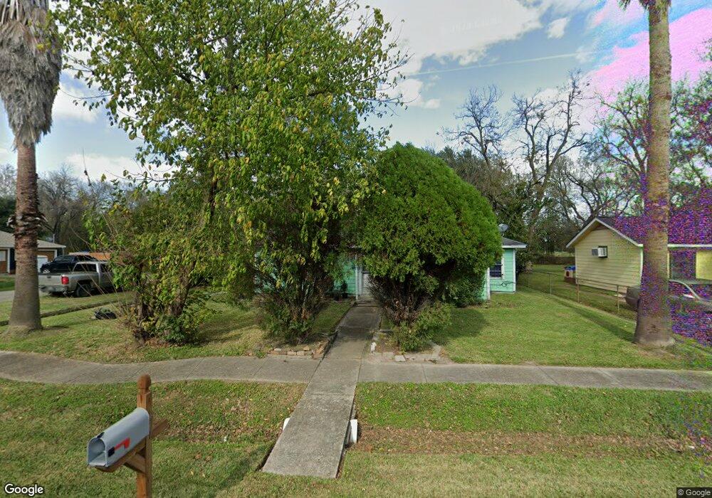 7001 Jay St, Houston, TX 77028 - photo 1