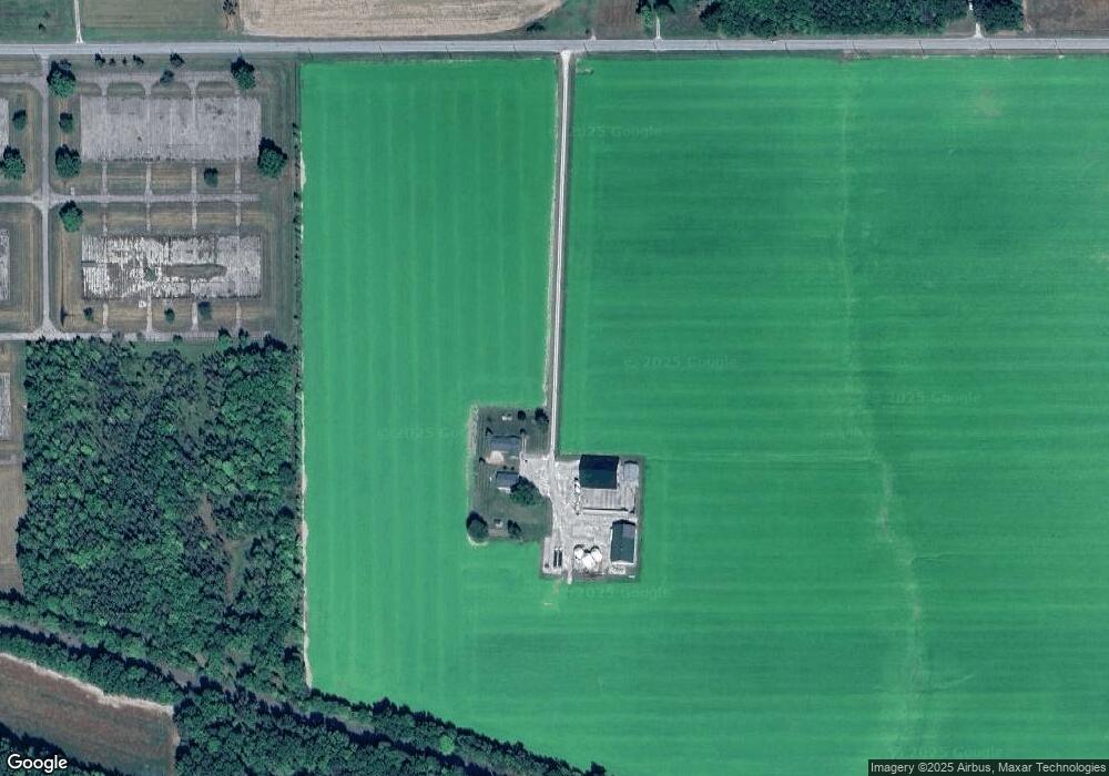 557 N Country Club Dr, Milan, IN 47031 - photo 1